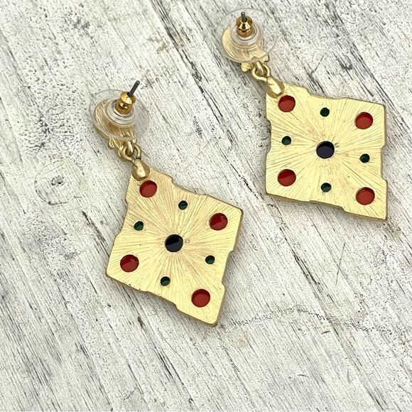 Gold tone checkerboard colorful dangle earrings - Picture 10 of 12